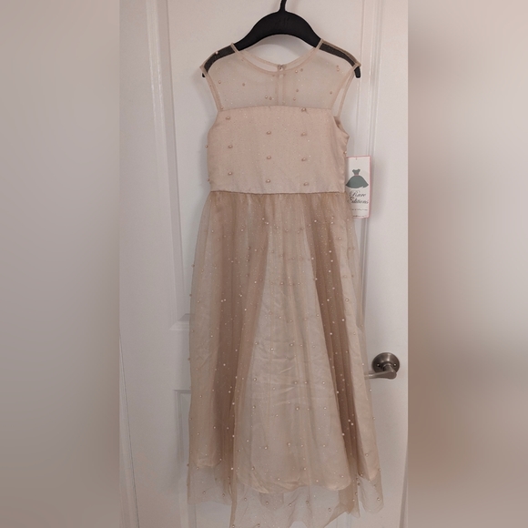Girl's Special Occasion Dress - Picture 2 of 4